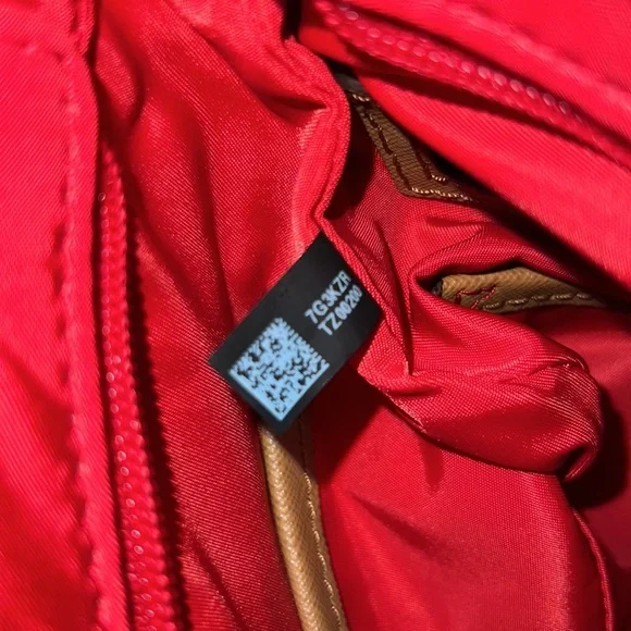 NWOT Red and gold MICHAEL KORS adorable 🥰 Nylon Crossbody with care card - Picture 14 of 15